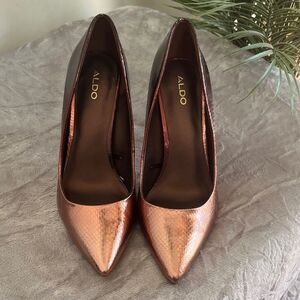 Aldo Ombre Shiny Copper Heels Size 10M